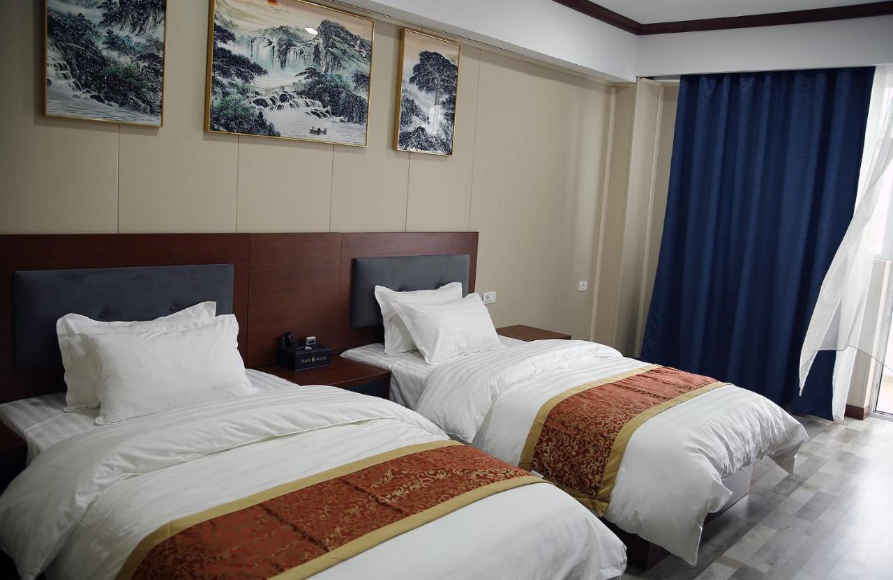 Aparthotel Peace House à Bucarest Extérieur photo